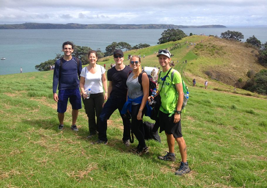 Waiheke Island: Double Headland Premium Guided Coastal Walk - Key Points