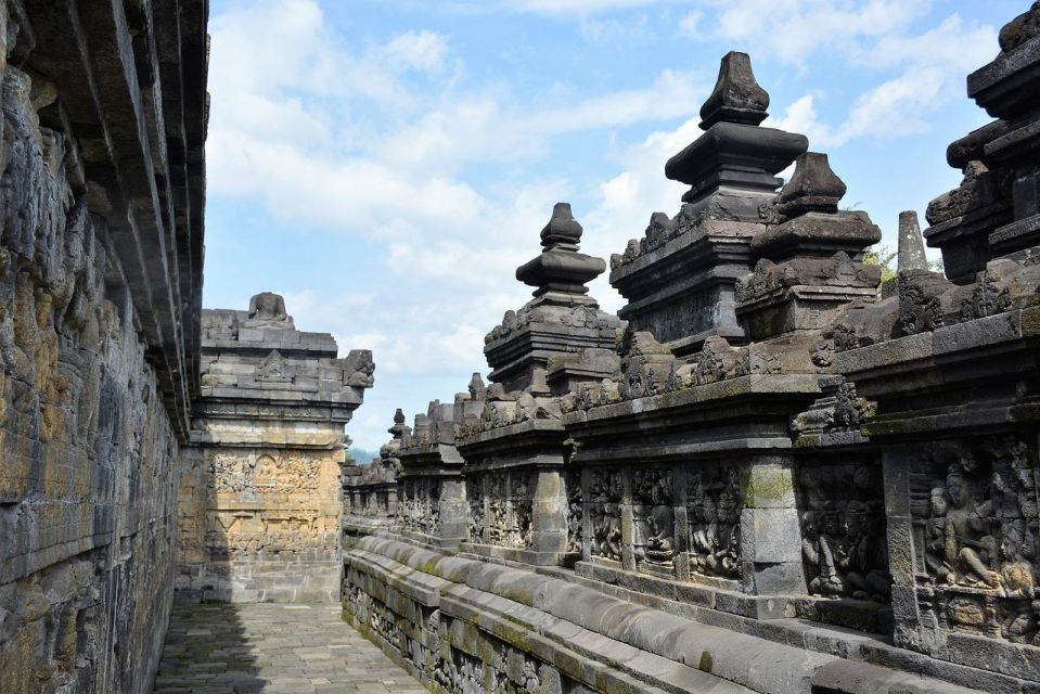 Yogyakarta: Borobudur Sunrise, Merapi & Prambanan Full Day - Key Points