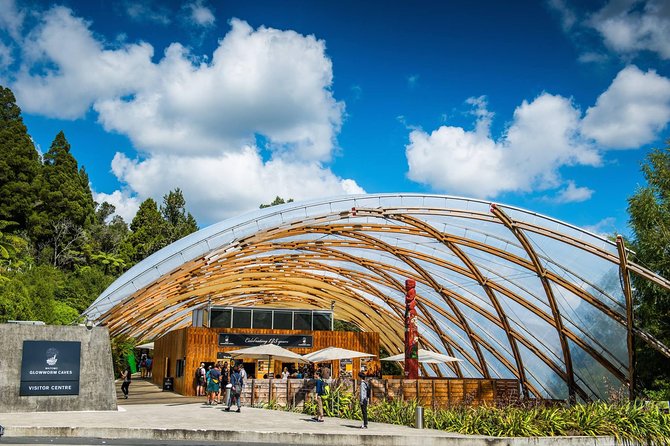 1-Hour Guided Tour of Aranui Cave Waitomo - Key Points