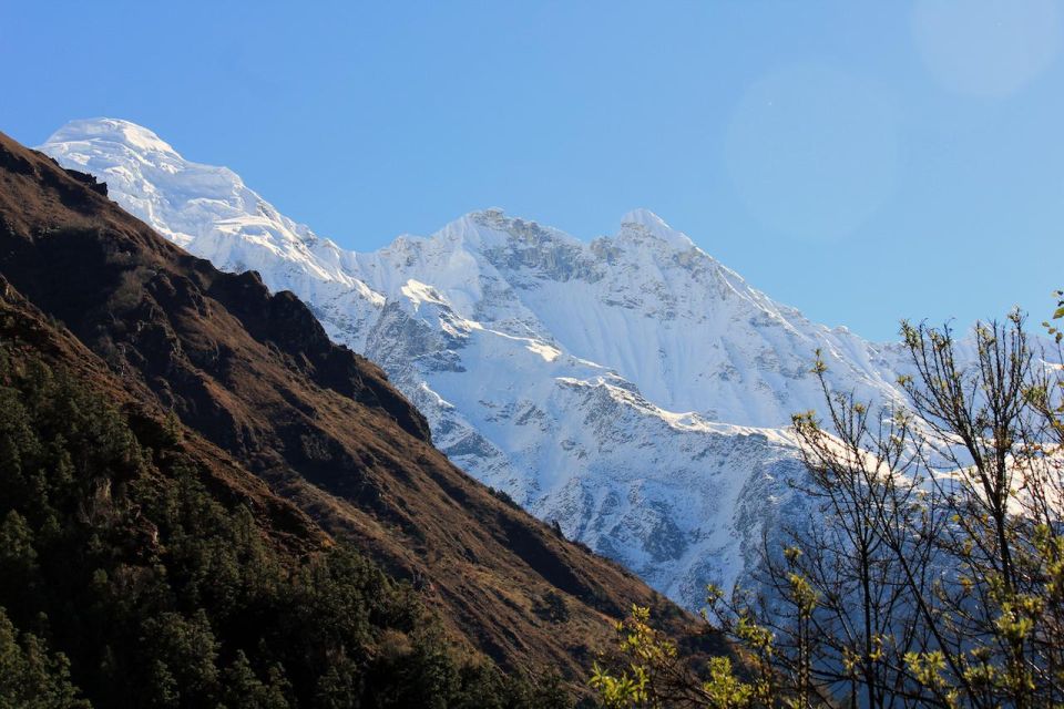 15 Days Manaslu Circuit via Larkey La Pass Trek - Key Points