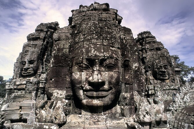 1 Day Private Tour to All Angkor Main Temples and Bakheng Sunset