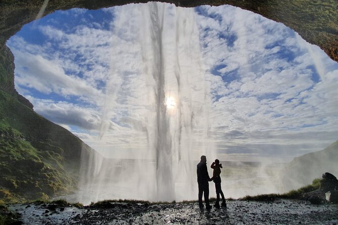 2-Day Jokulsarlon Tour With Glacier Hike & South Coast Waterfalls