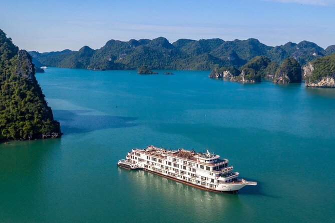 2 Days Cruise Tour in Halong Bay From Hanoi