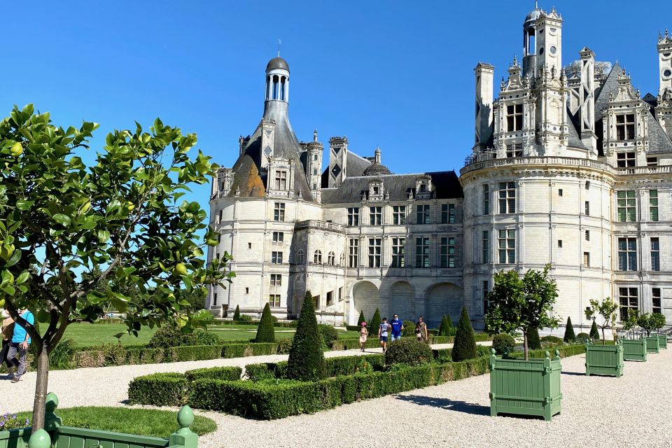 2 Days VIP Individually 6 Loire Castles From Paris Mercedes