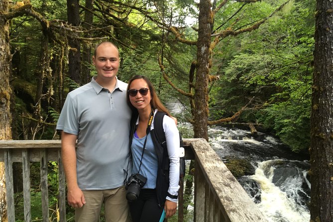 2 Hour Alaska Rainforest Walk and Totem Park Small Group Tour