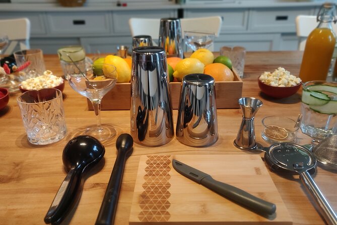 2 Hours Cocktail Workshop in Amsterdam