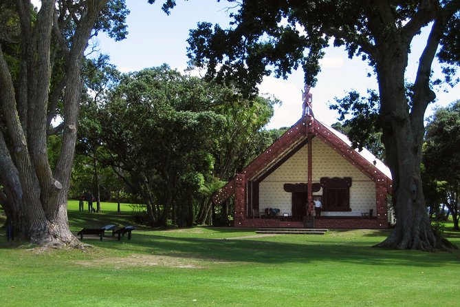 3-Day Bay of Islands Tour From Auckland - Day 1 Itinerary