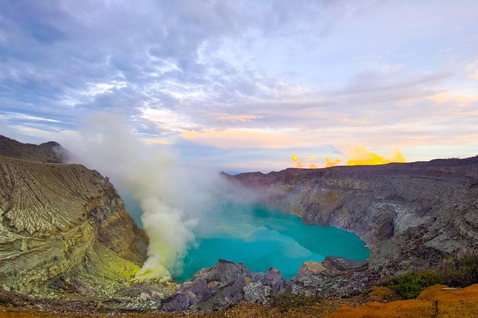 3 Days – Adventure to Bromo and Ijen via Surabaya or Malang (Hotel Stay)