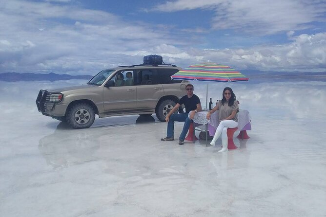 3-Days Tour to the Uyuni Salt Flat and Colored Lagoons +Sunset+Mirror Effect