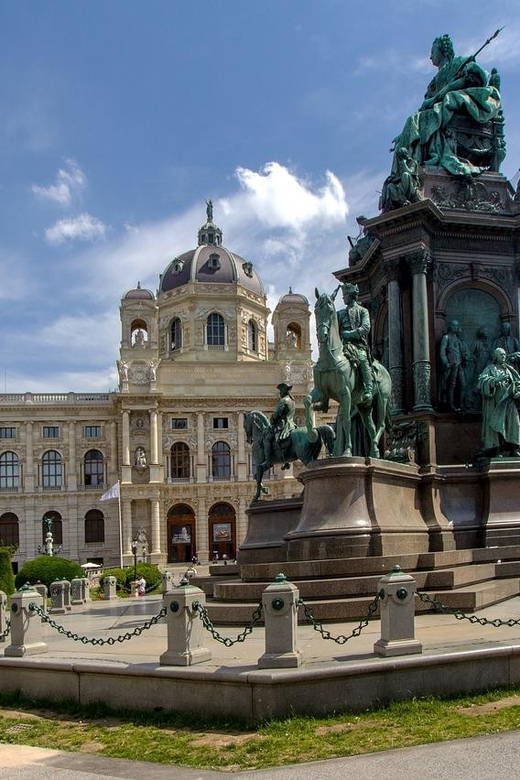 3 Hour Private Tour in Vienna by Private Car - Tour Highlights