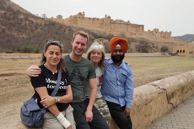 4 Days Golden Triangle Tour to Agra and Jaipur From New Delhi