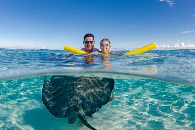 4 Hour Private Boat Charter to Stingray City, Snorkeling and More