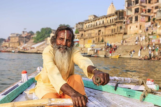 4- Hours Private Tour Morning Aarti & Boat Ride