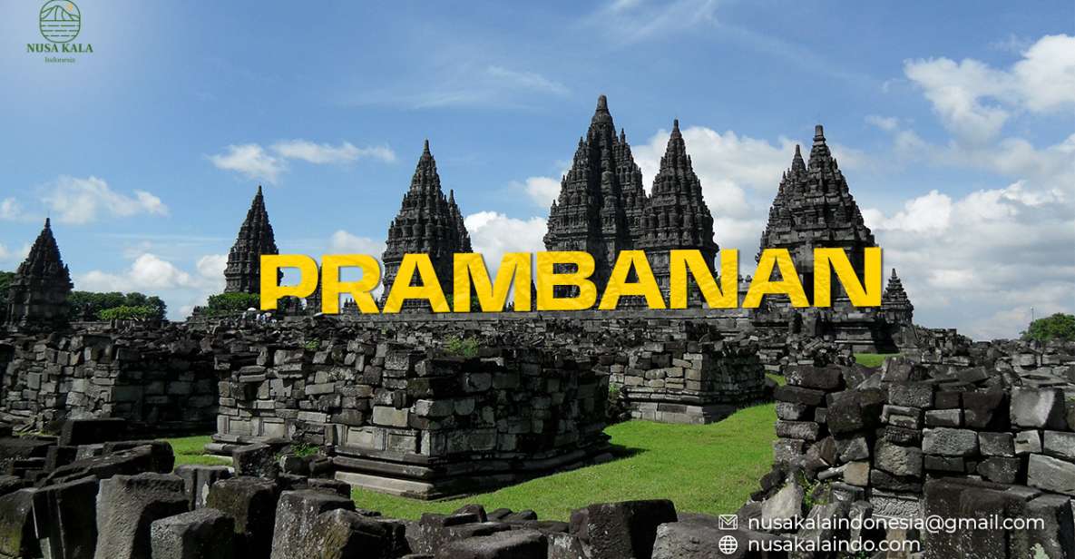 4d3n-Borobudur-Prambanan-Bromo-Ijen-KetapangTranslated Into English, the Input Text Is:4 Days 3 Nights – Borobudur – Prambanan – Bromo – Ijen – Ketapang