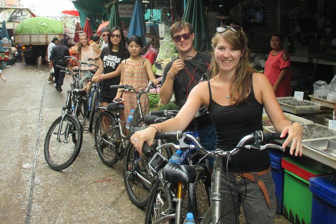 5-Hour Bike Tour of Hidden Bangkok