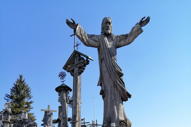 5 Hour Shared Tour to Hill of Crosses From Riga - Tour Highlights