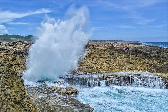 6 Hour Private Guided Tour Beyond the Beaches of Curacao