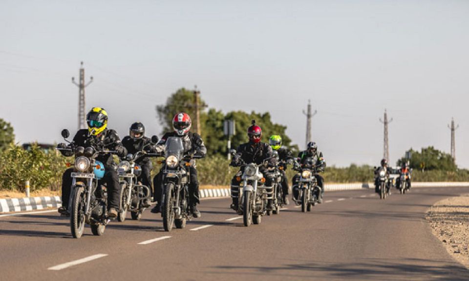 7 – Days Guided Motorcycle Tour in Delhi, Agra and Jaipur