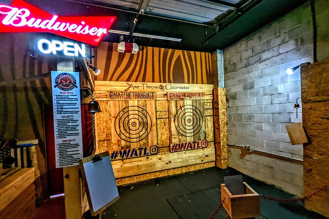 90 Minute Axe Throwing Guided Experience in Clearwater at Hatchet Hangout