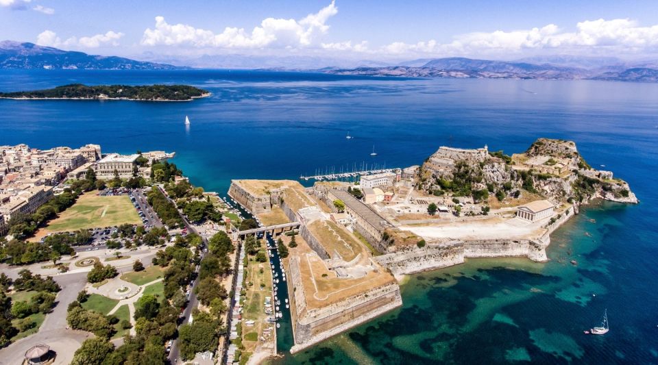 A Cultural Tour in the Historical Centrer of Corfu Old Town