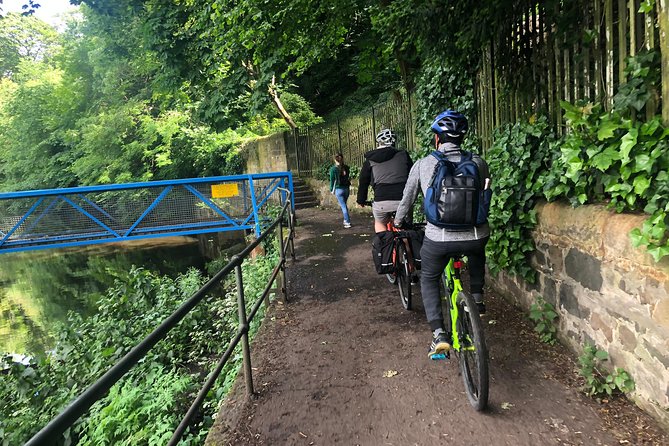 A Wee Pedals Award-Winning Circular Cycle Tour of Edinburgh!