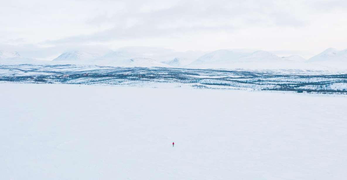 Abisko: Lake Torneträsk Arctic Ice Fishing Trip