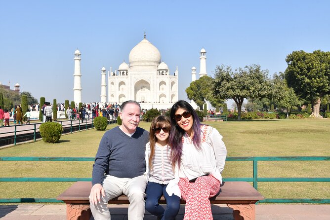 Agra City Sightseeing Tour by Car