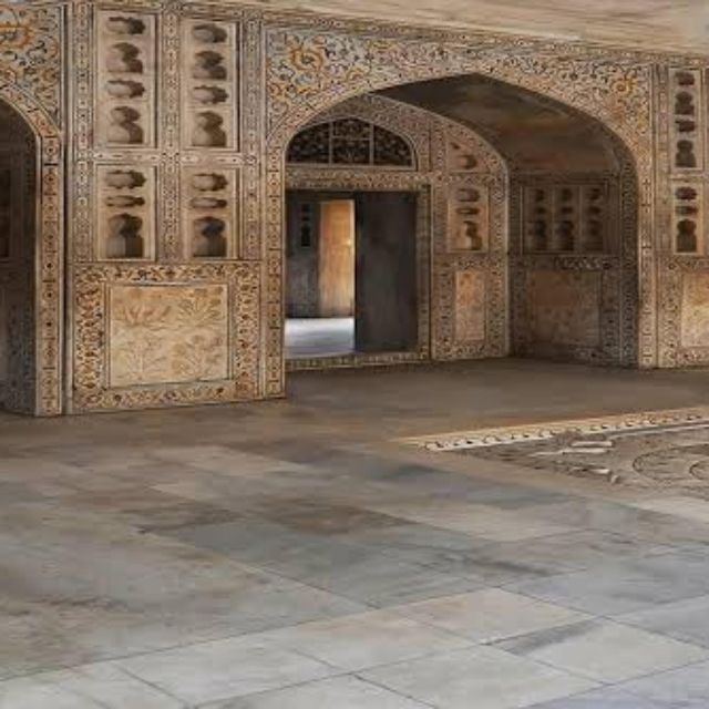 Agra: Experience Taj Mahal With Private Guide