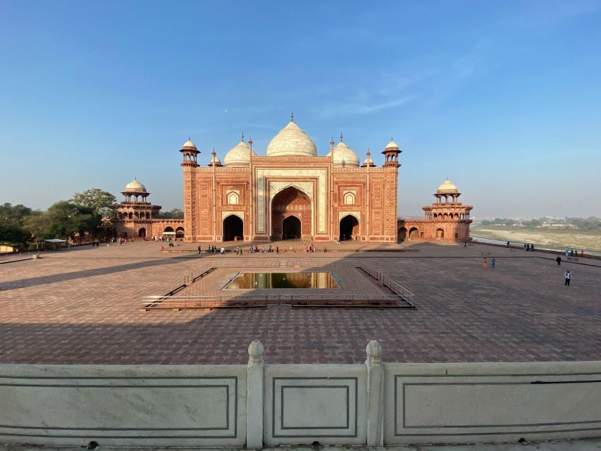 Agra: Skip-the-Line Taj Mahal & Agra Fort Private Tour