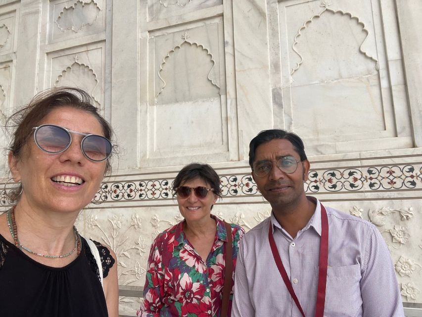 Agra: Taj Mahal and Agra Fort Skip-The-Line Tickets & Guide - Overview of the Tour