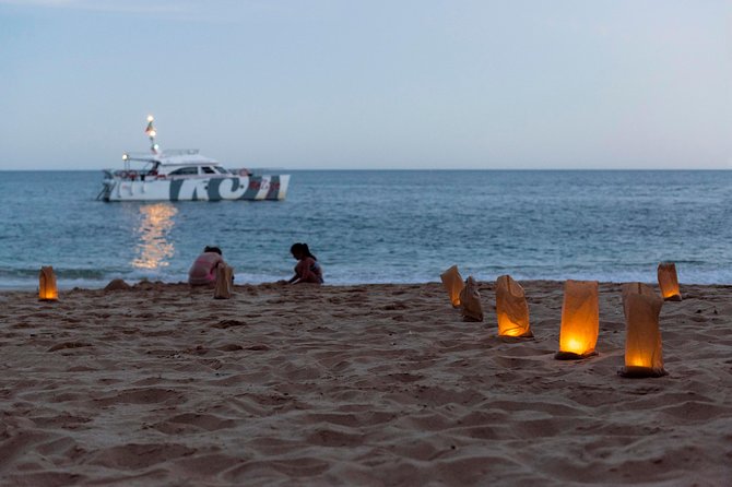 Albufeira: 6-Hour Sunset Dinner Catamaran Cruise With Open Bar - Explore Tranquil Coves and Caves