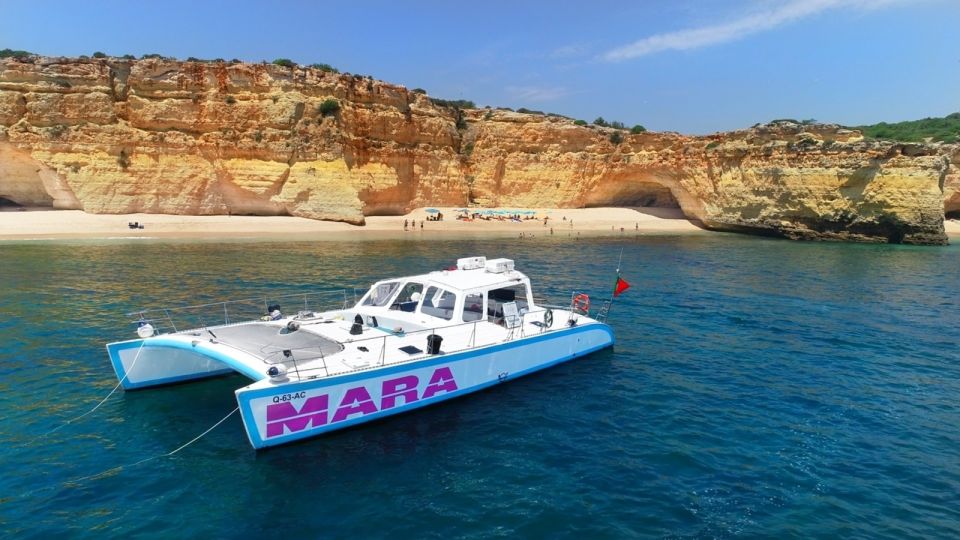 Albufeira: Catamaran Cruise With BBQ & Open Bar on the Beach