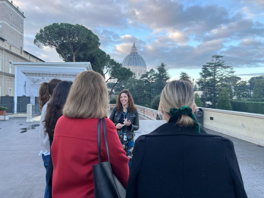 Alone in the Vatican Museums: Early Morning Tour & Breakfast - Early Morning Access