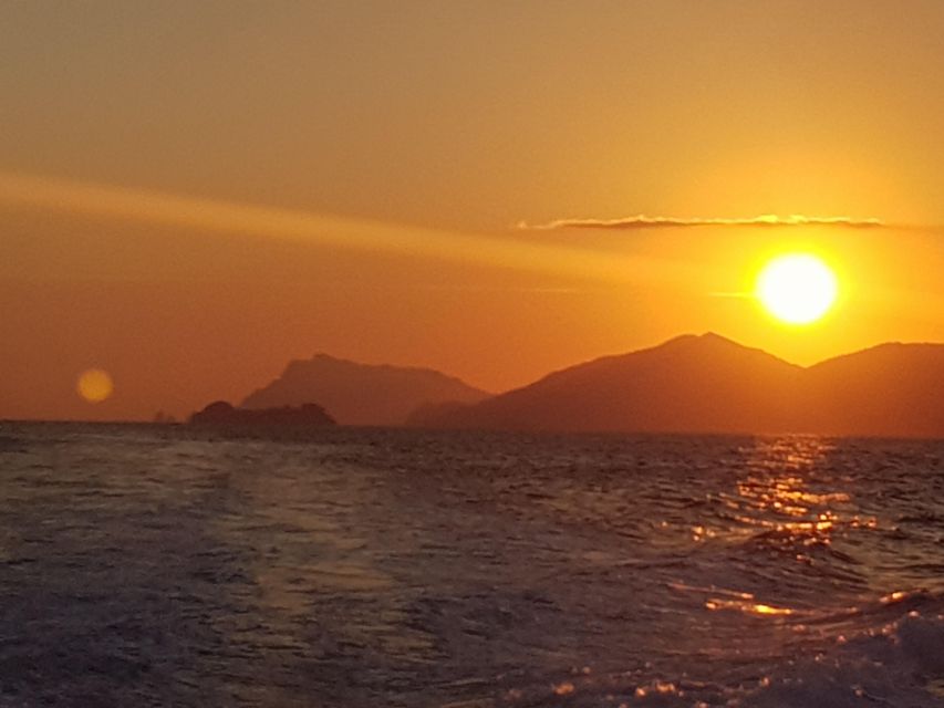 AMALFI: Boat Cruise at Sunset