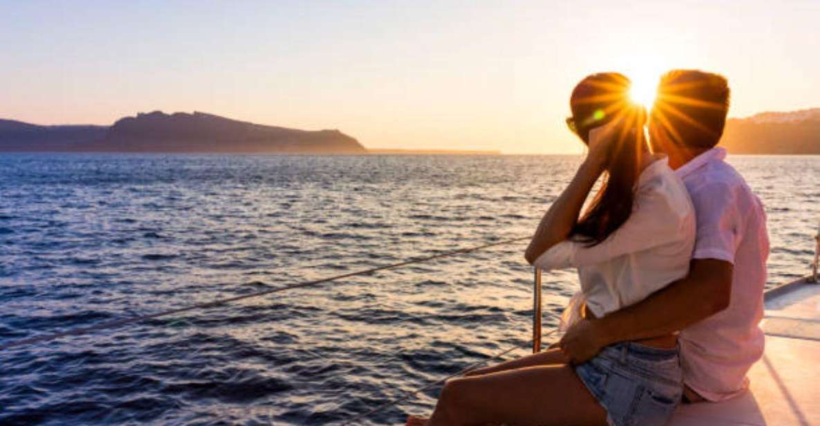 Amalfi: Small Group Sunset Boat Tour