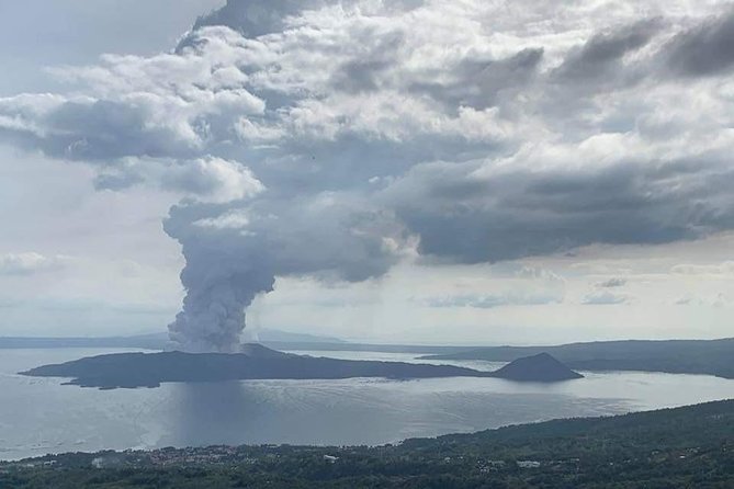 Amazing Taal Volcano Tour (Boat Included)