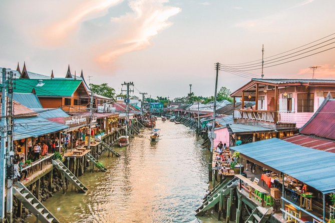 Amphawa Floating & Maeklong Railway Train Market (Small Group)