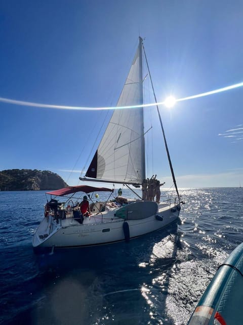 ANDRATX: ONE DAY TOUR ON A PRIVATE SAILBOAT