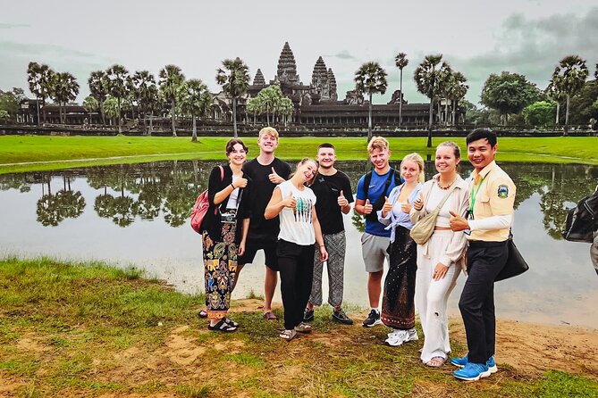 Angkor Wat Sunrise: Exclusive Private Tour!