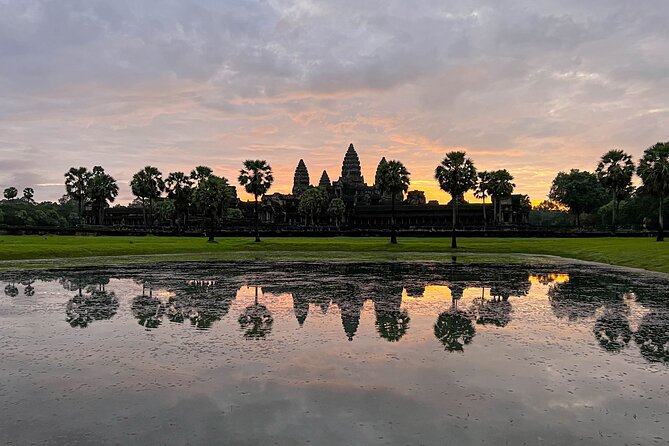 Angkor Wat Sunrise Tour By E-Bike Experience With Breakfast Included