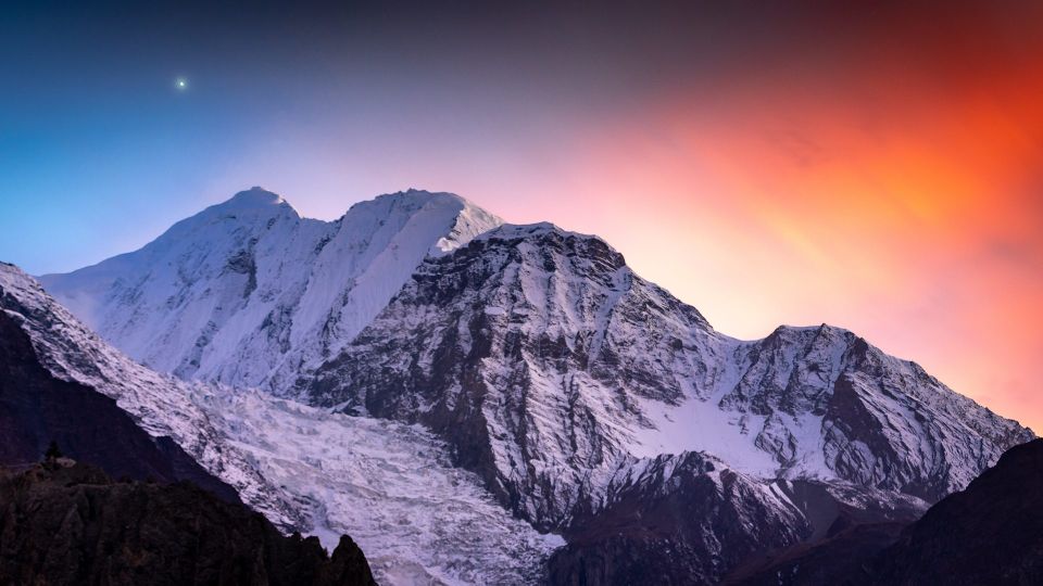 Annapurna Circuit Trek: Short 10 Days Full Board Package