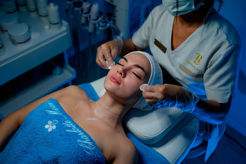 Antalya: Massage and Professional Skin Care Experience