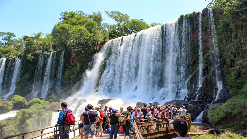 Argentina: Full-Day Iguazu Falls and Great Adventure Tour