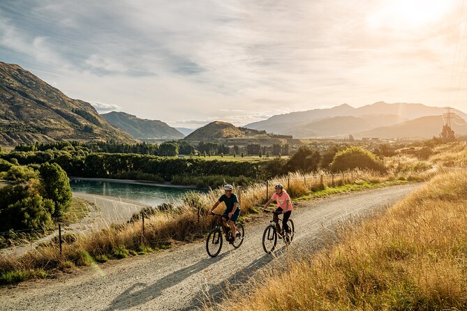 Arrowtown To Queenstown: A Full Day Mountain Biking Adventure