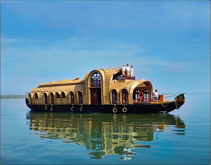 Backwaters of Alapuzha From Cochin Port - Transport Arrangements