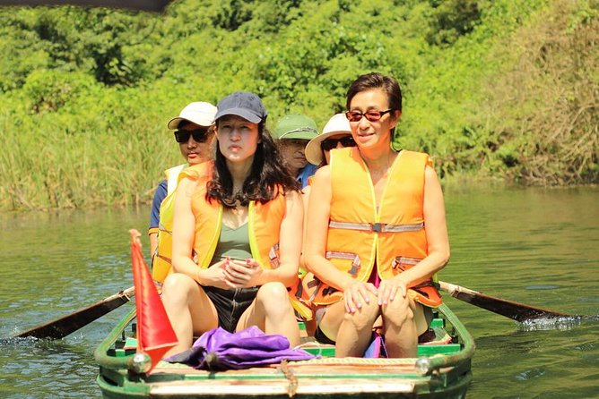 Bai Dinh Pagoda – Trang an Boat Trip – Mua Cave Mountain Day Tour: Best Selling