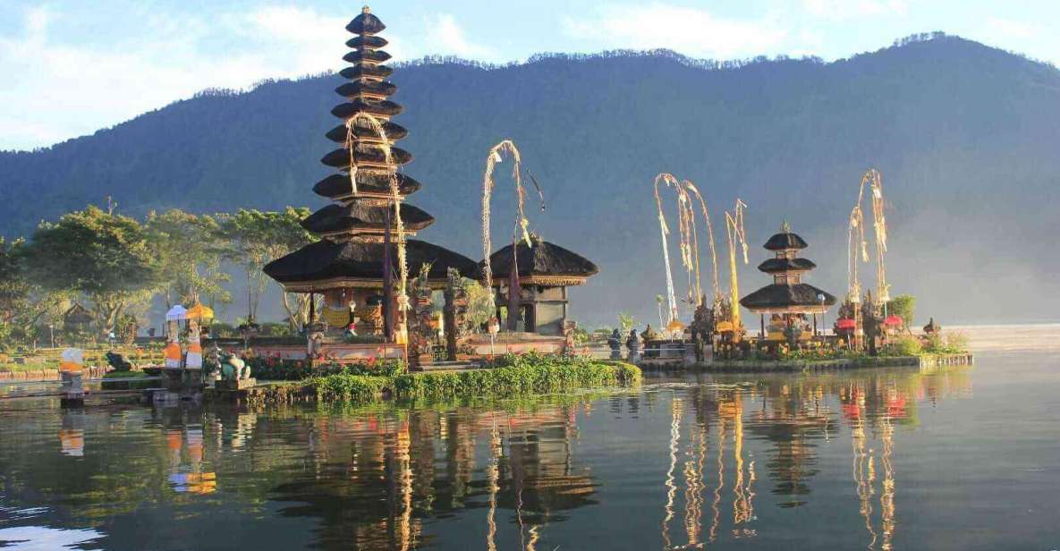 Bali: Bedugul Bliss Lake Beratan, Tanah Lot, and Jatiluwih