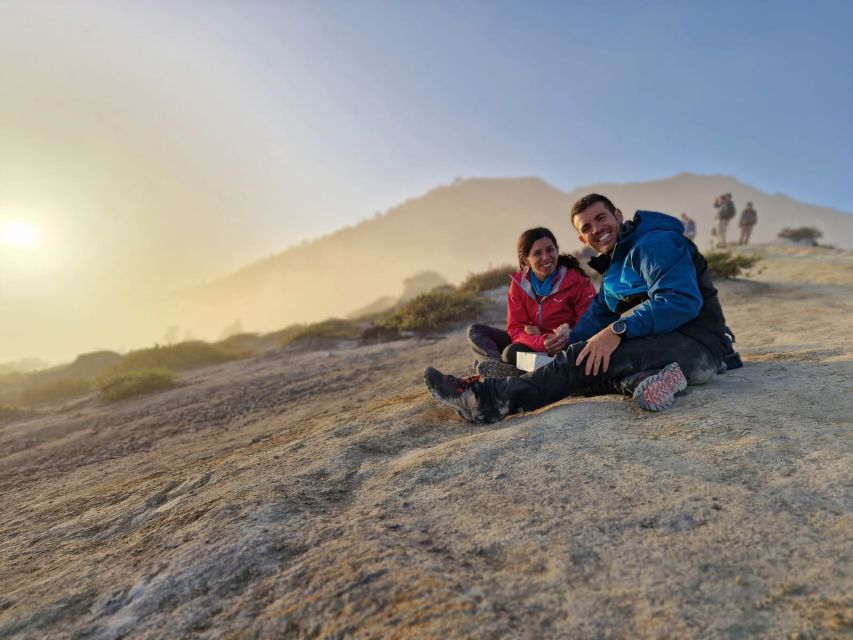 Bali: Blue Fire and Sunrise Trekking in Kawah Ijen