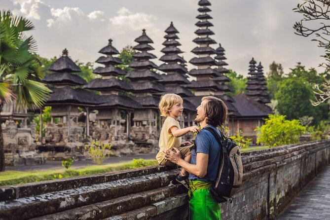 Bali Charm: Full-Day Bedugul and Tanah Lot Tour (UNESCO) – All Inclusive Tickets