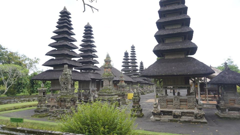 Bali Private Tour Best Waterfall With Tanah Lot Temple